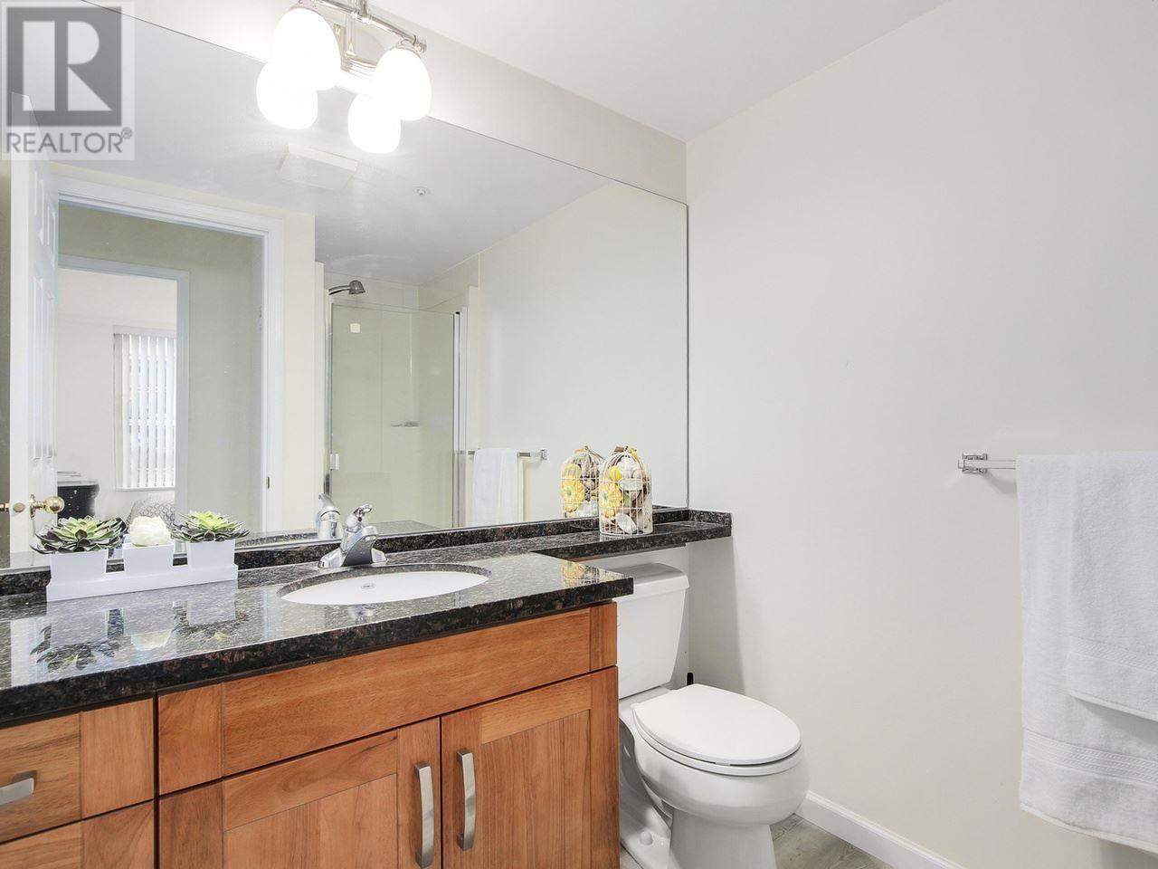 203 3070 Guildford Way, Coquitlam, British Columbia  V3B 7R8 - Photo 16 - R3013939