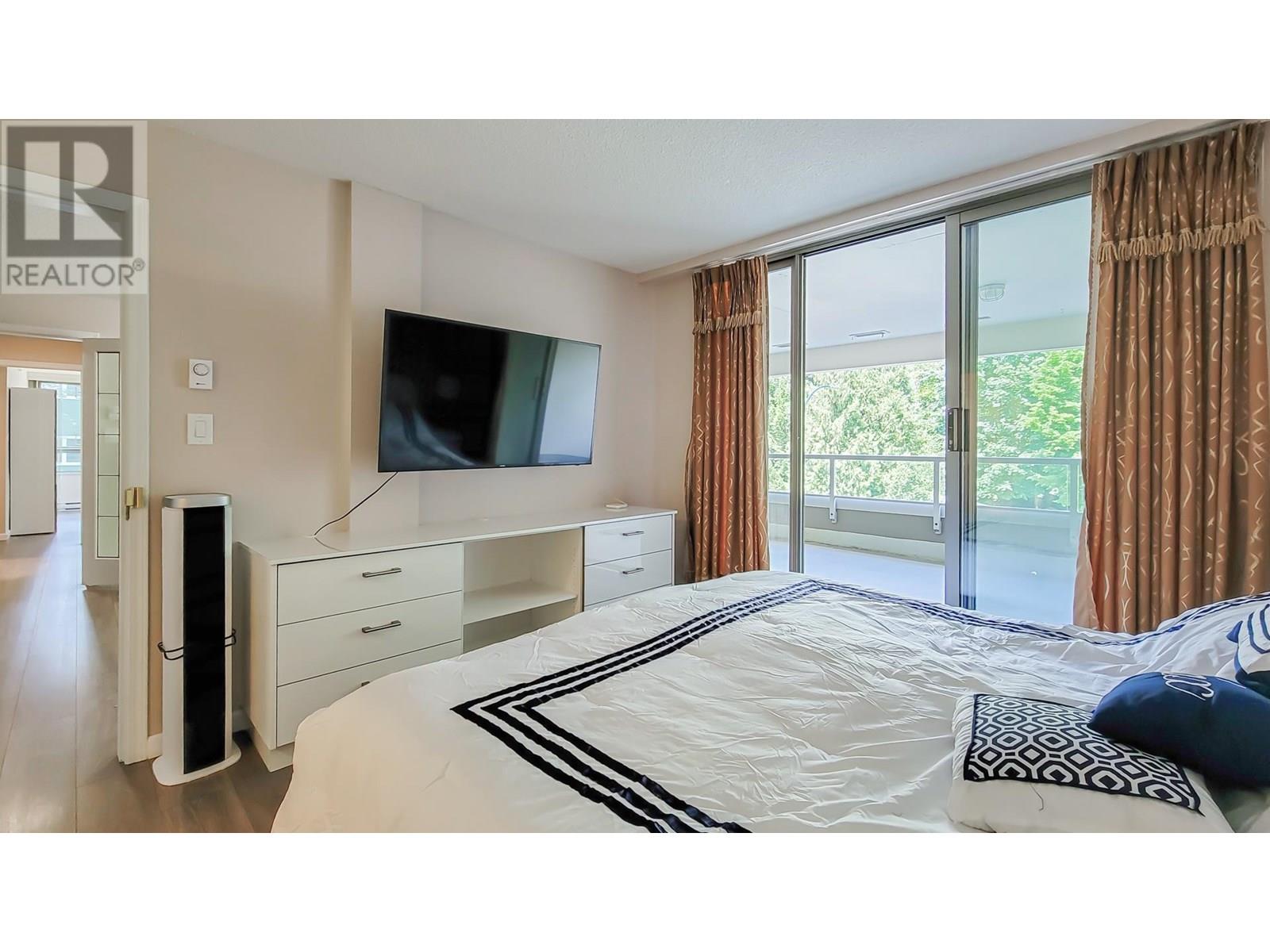 203 3070 Guildford Way, Coquitlam, British Columbia  V3B 7R8 - Photo 10 - R3013939