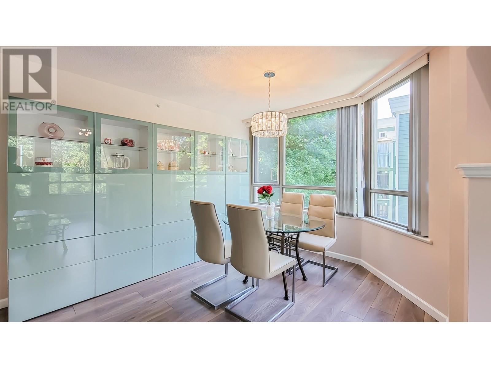 203 3070 Guildford Way, Coquitlam, British Columbia  V3B 7R8 - Photo 3 - R3013939