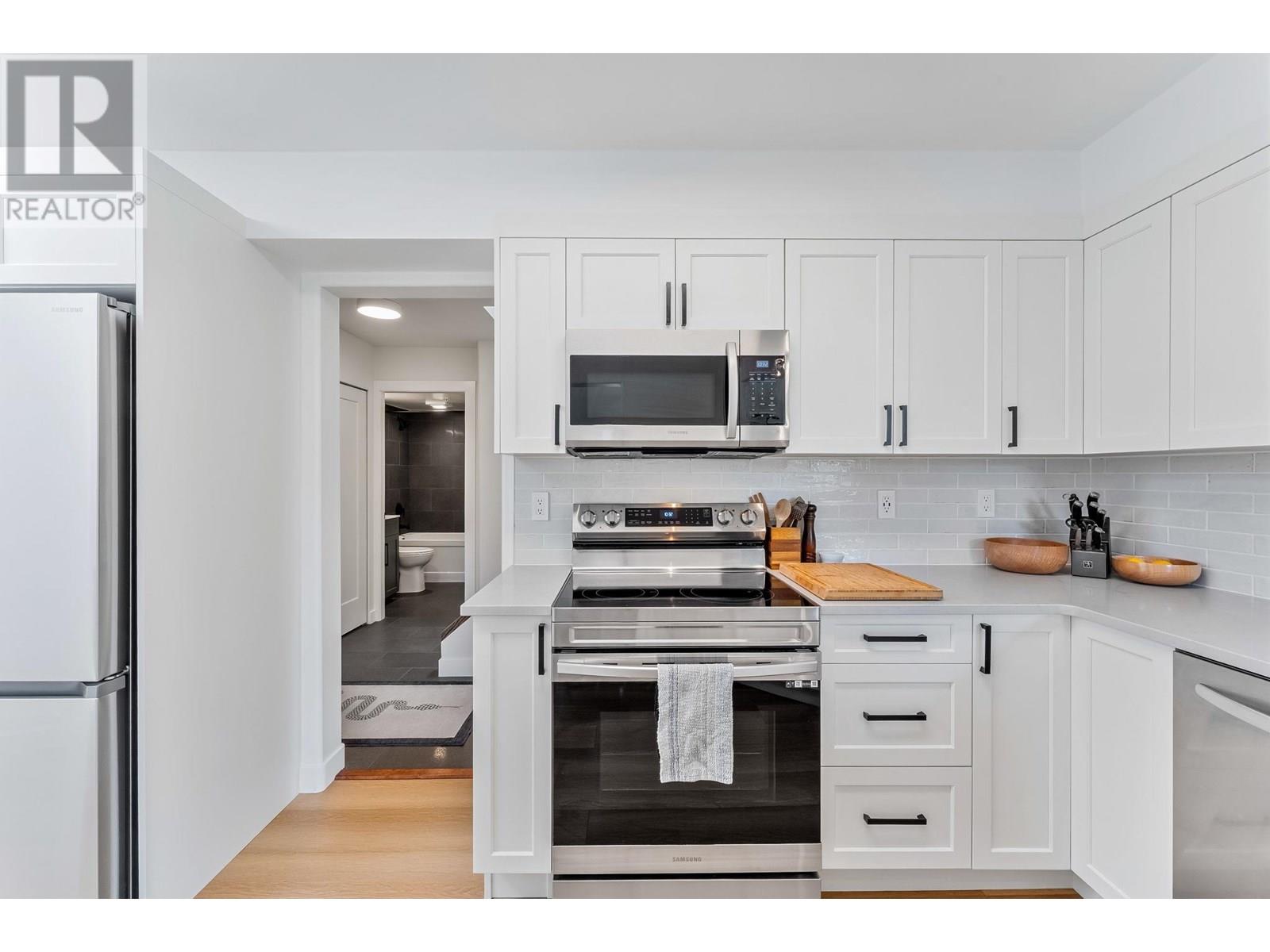 312 1466 Pemberton Avenue, Squamish, British Columbia  V8B 0K1 - Photo 10 - R3014068