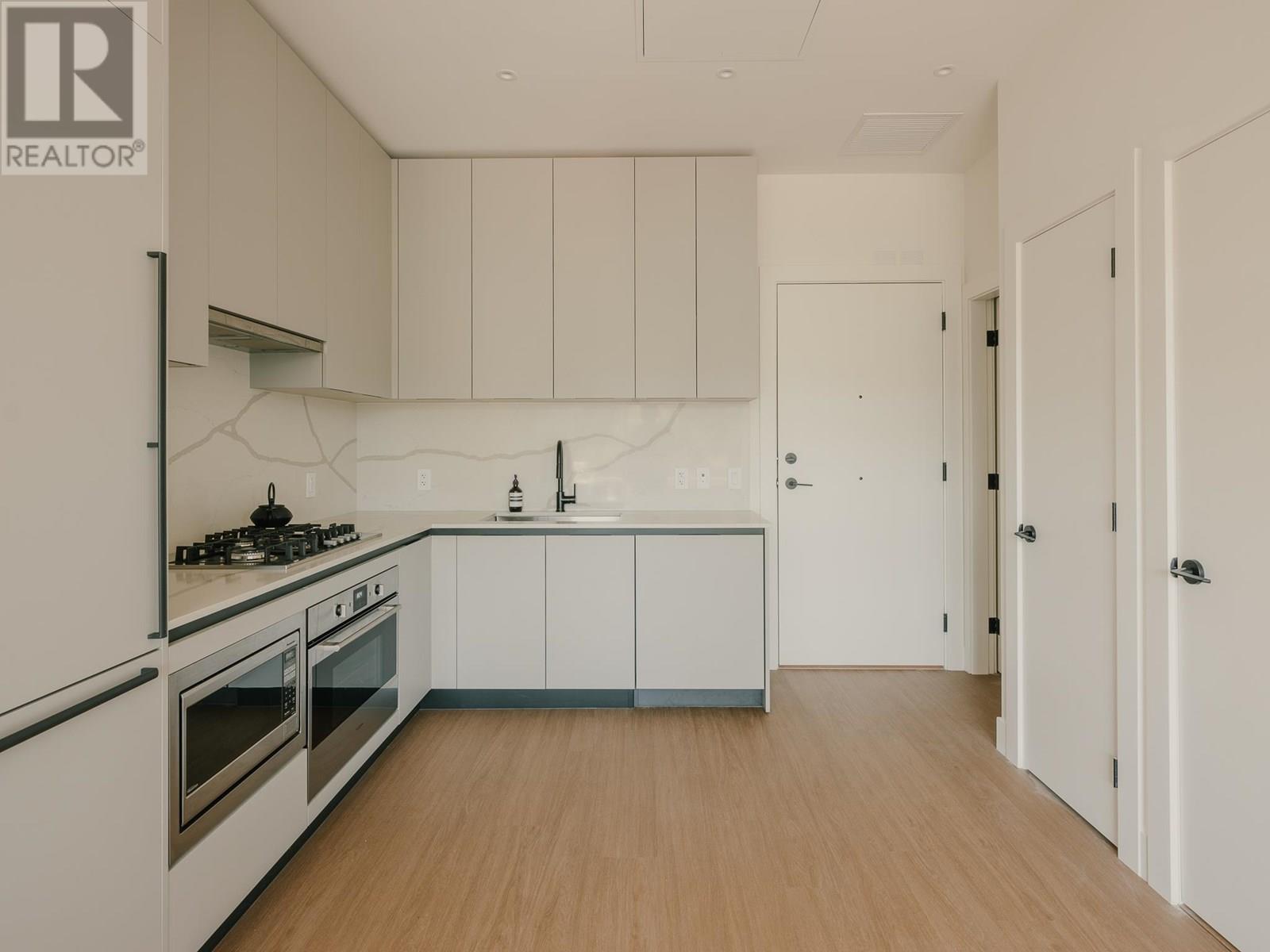 Ph609 2235 E Broadway, Vancouver, British Columbia  V5N 0J5 - Photo 2 - R3014098