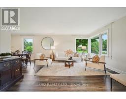 34 APPLEDALE ROAD, Toronto, Ontario