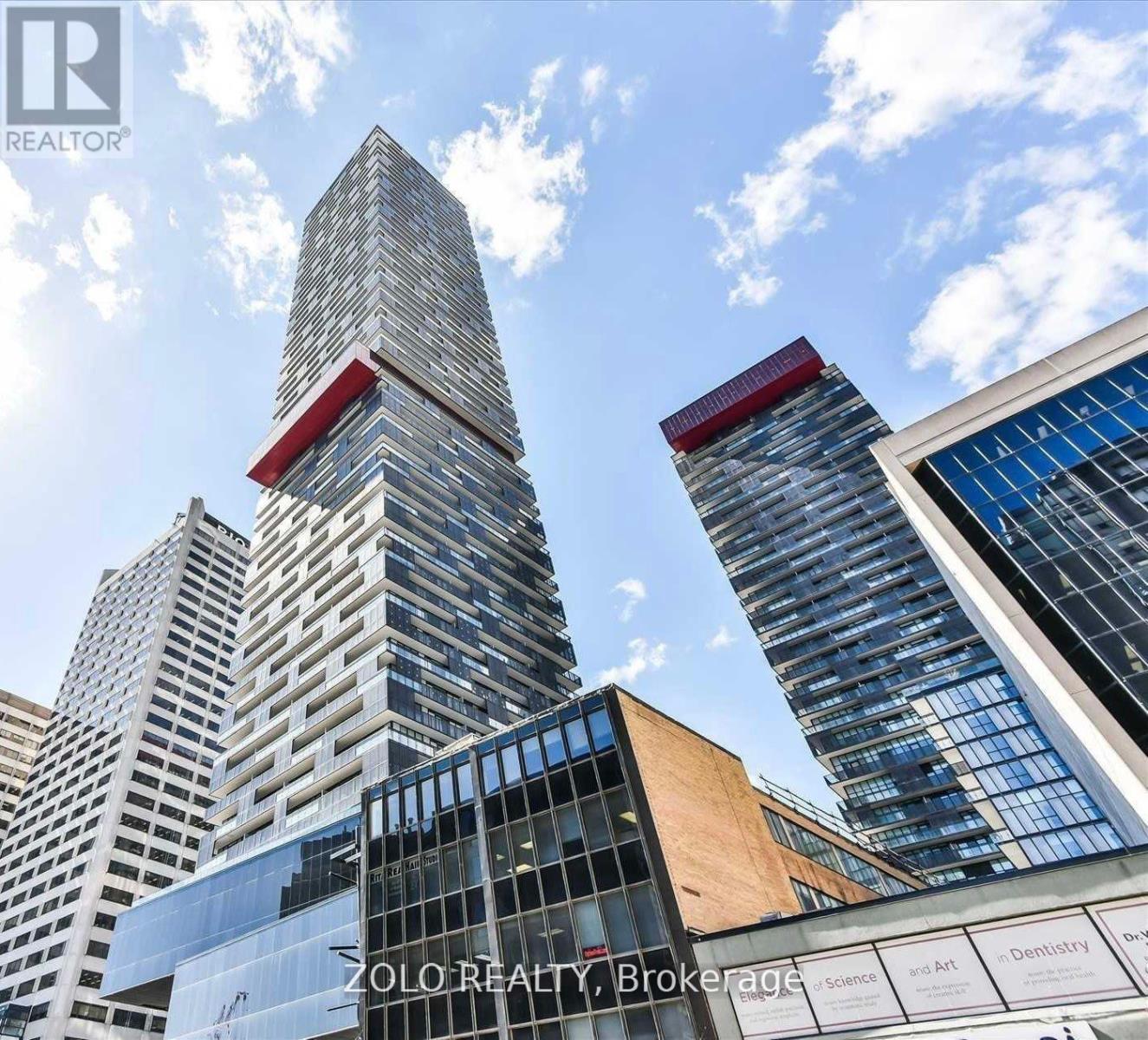 4709 - 8 Eglinton Avenue E, Toronto, Ontario  M4P 0C1 - Photo 1 - C12211505