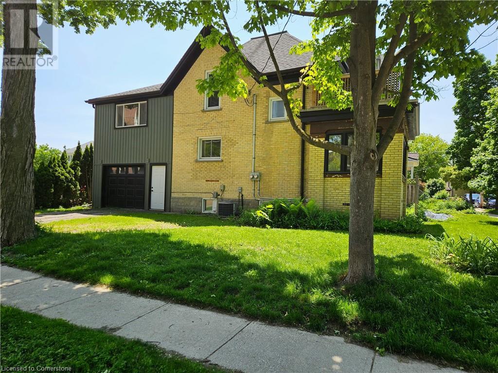 Property at 25 CLARENCE Place image 3