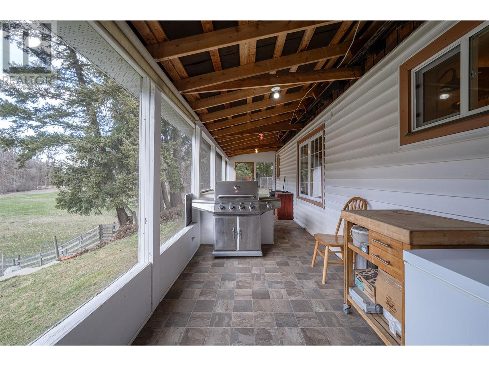 5409 Hwy 97 Highway, Falkland, British Columbia  V0E 1W1 - Photo 21 - 10334605