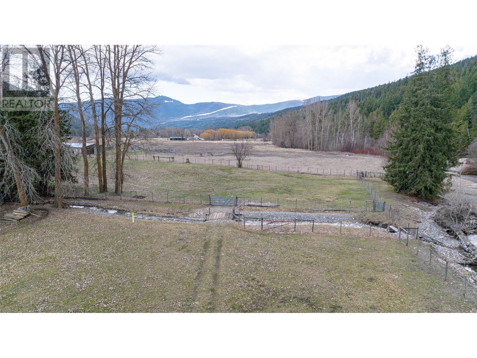 5409 Hwy 97 Highway, Falkland, British Columbia  V0E 1W1 - Photo 42 - 10334605