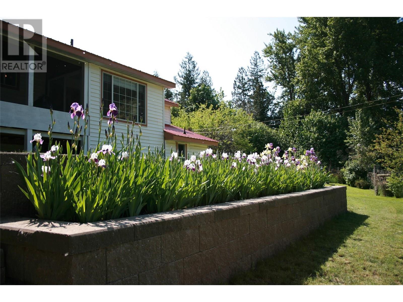 5409 Hwy 97 Highway, Falkland, British Columbia  V0E 1W1 - Photo 55 - 10334605