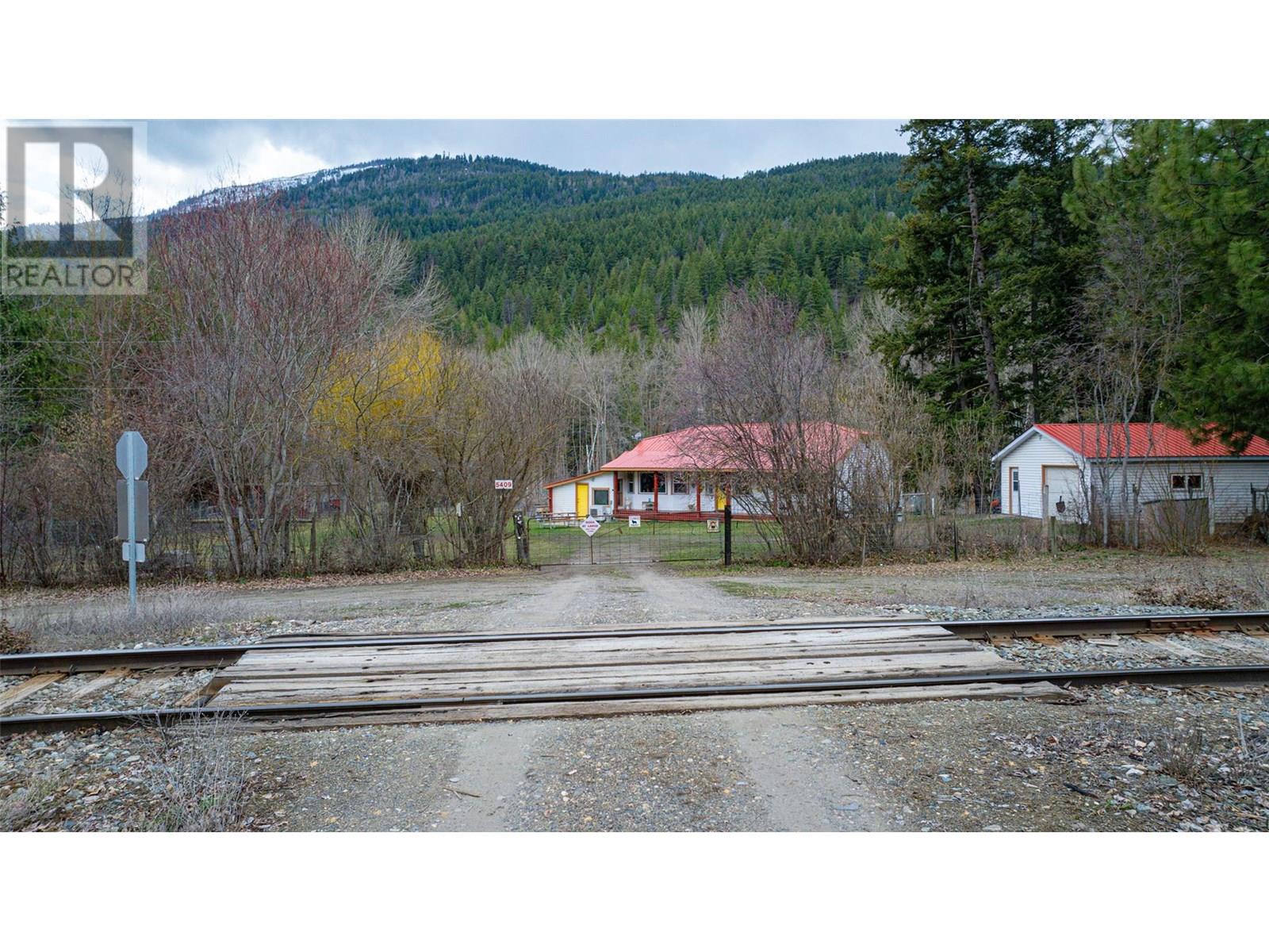 5409 Hwy 97 Highway, Falkland, British Columbia  V0E 1W1 - Photo 82 - 10334605