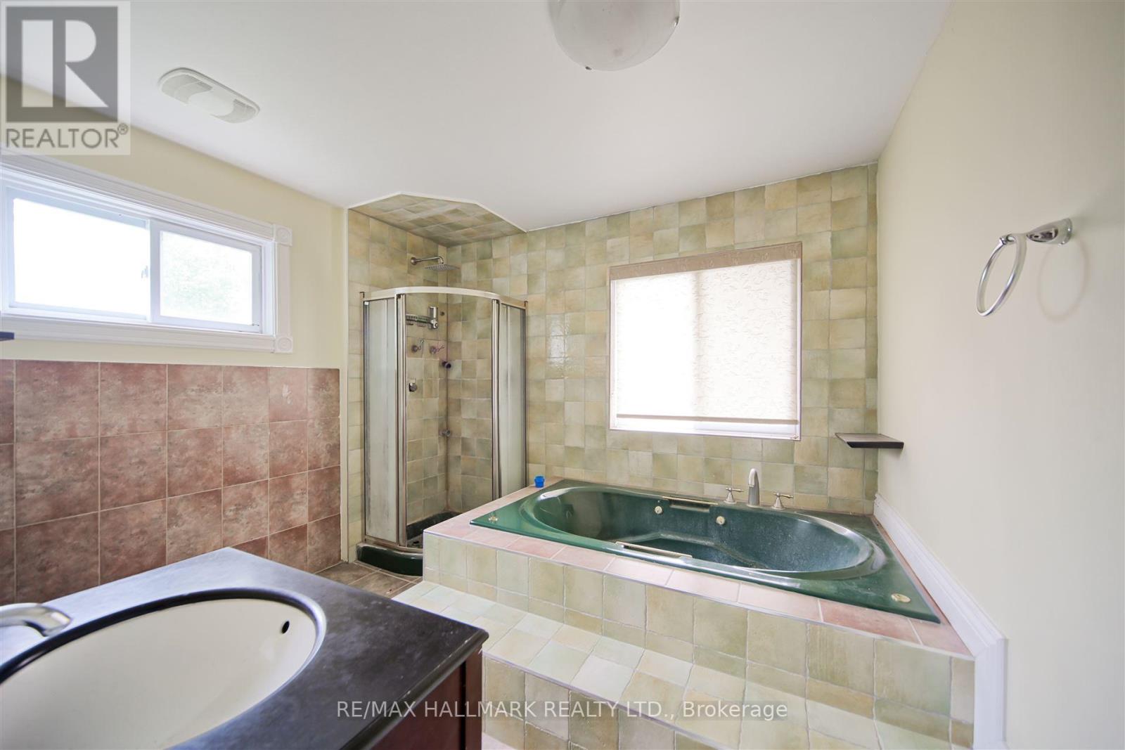 3125 Lloydtown-Aurora Side Road, King, Ontario  L7B 0G3 - Photo 24 - N12162024