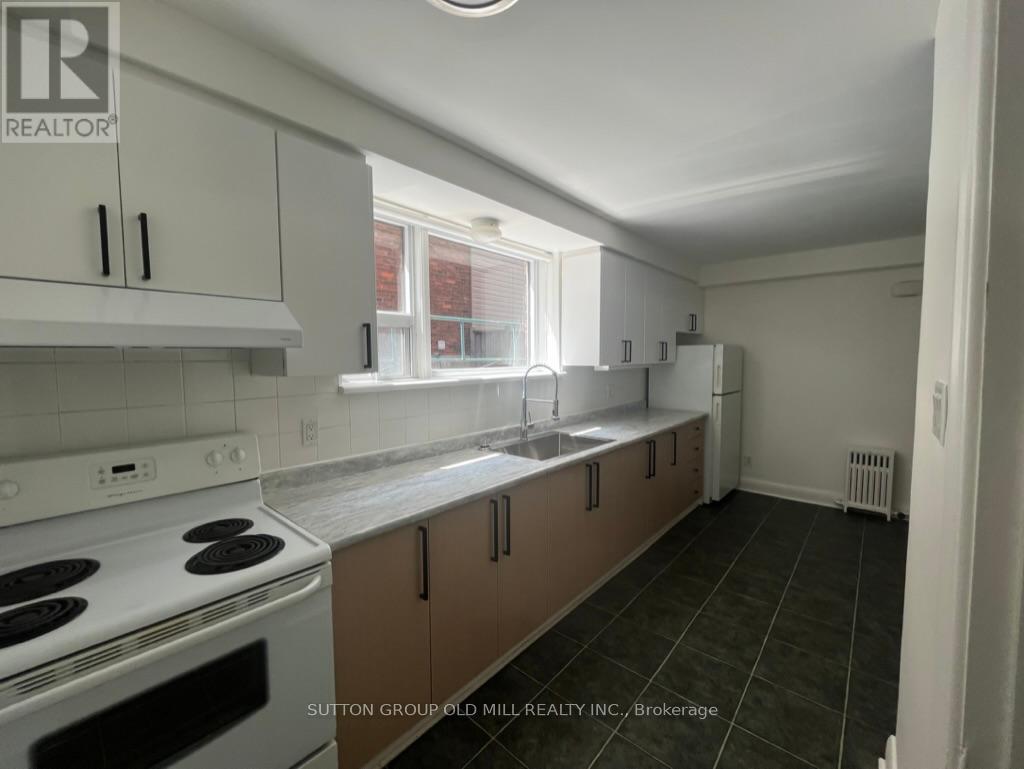 1 - 96 Indian Road Crescent, Toronto, Ontario  M6P 2G3 - Photo 2 - W12211492