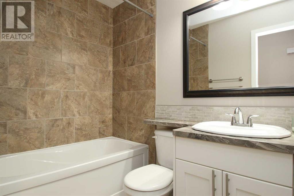 52 Mclevin Crescent, Red Deer, Alberta  T4R 1S9 - Photo 16 - A2229313