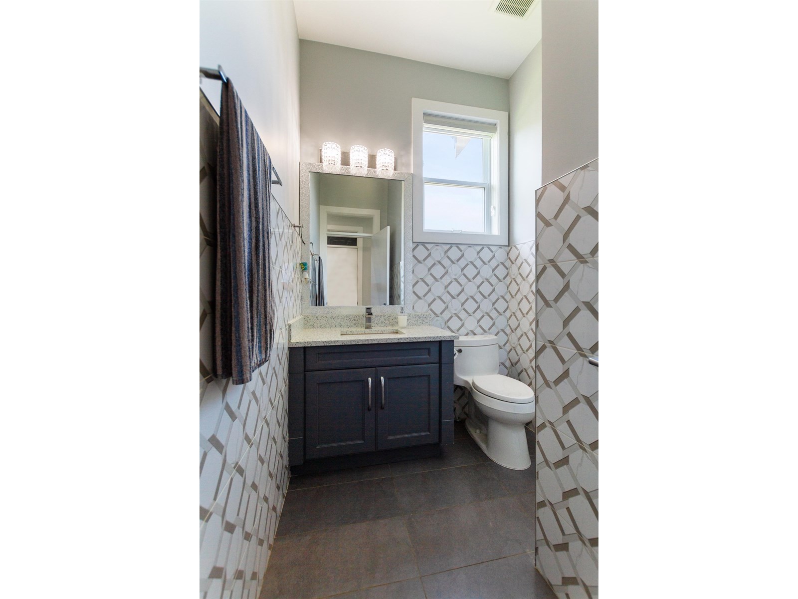 15453 108 Avenue, Surrey, British Columbia  V3R 6J1 - Photo 23 - R3013565