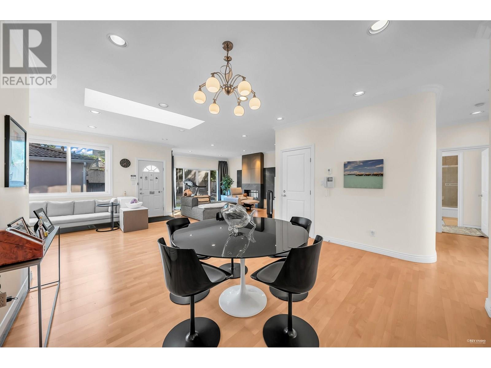 4288 Gilpin Crescent, Burnaby, British Columbia  V5G 2K2 - Photo 28 - R3013055