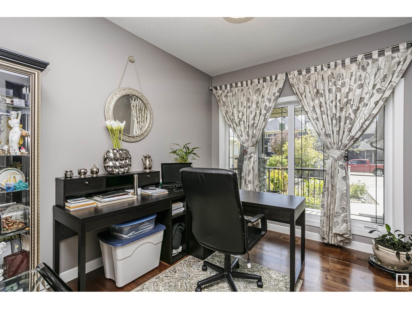 Property at 15848 13 AV SW image 1