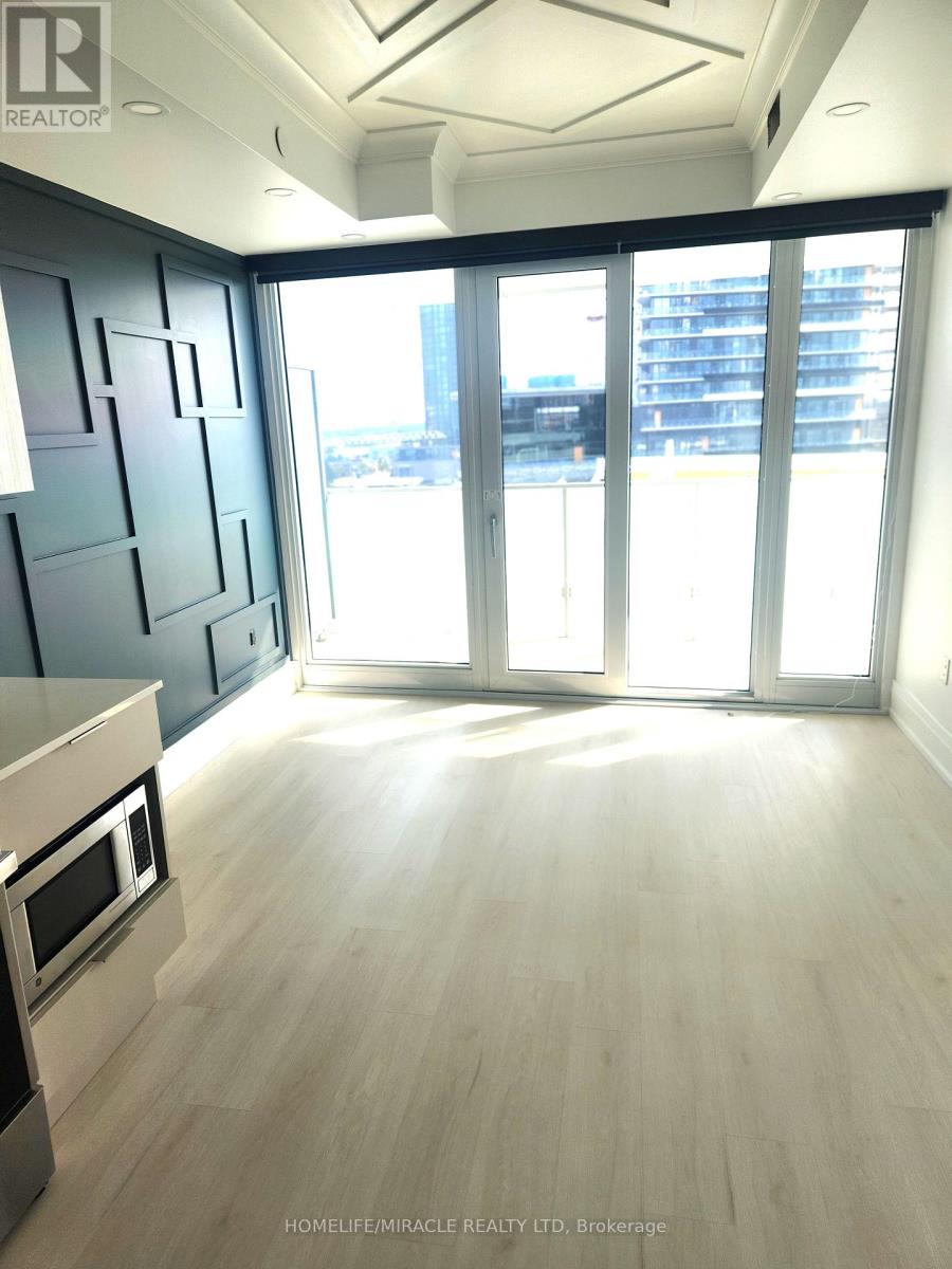 705 - 3900 Confederation Parkway, Mississauga, Ontario  L5B 0M3 - Photo 8 - W12211312