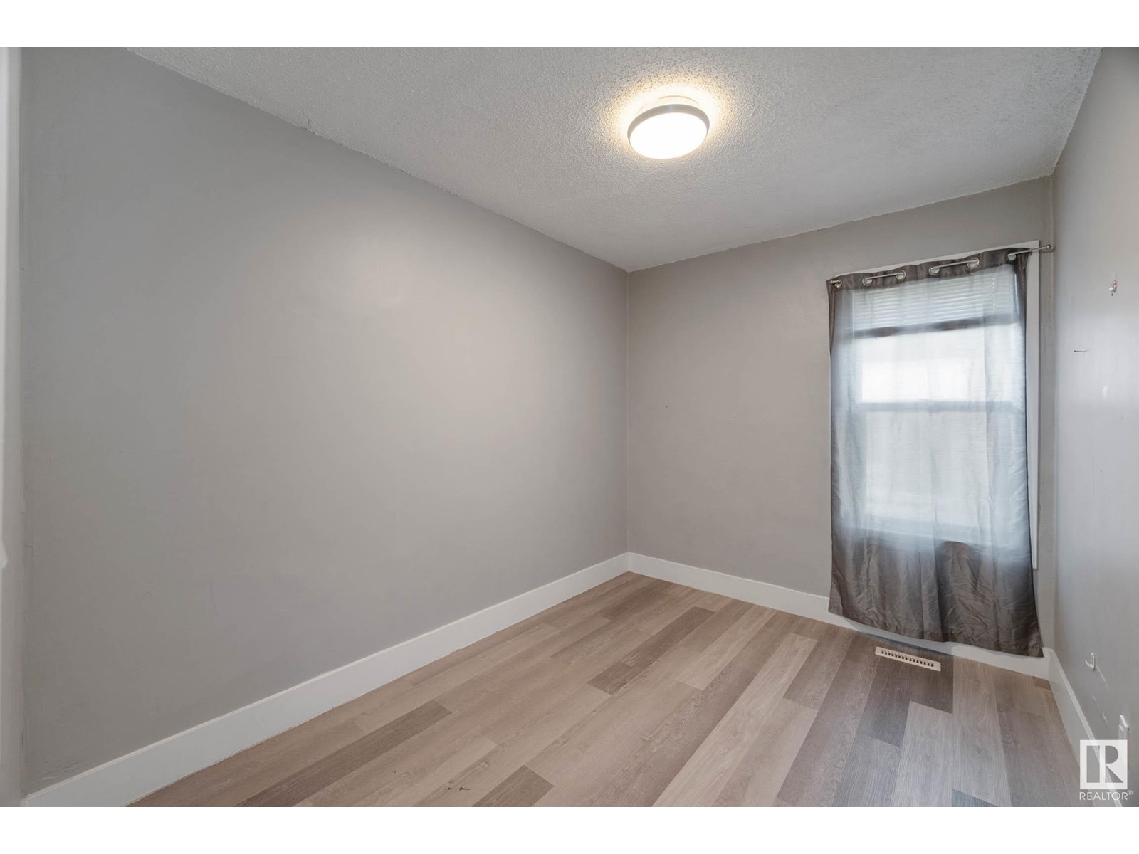 11828 79 St Nw, Edmonton, Alberta  T5B 2L1 - Photo 11 - E4441604