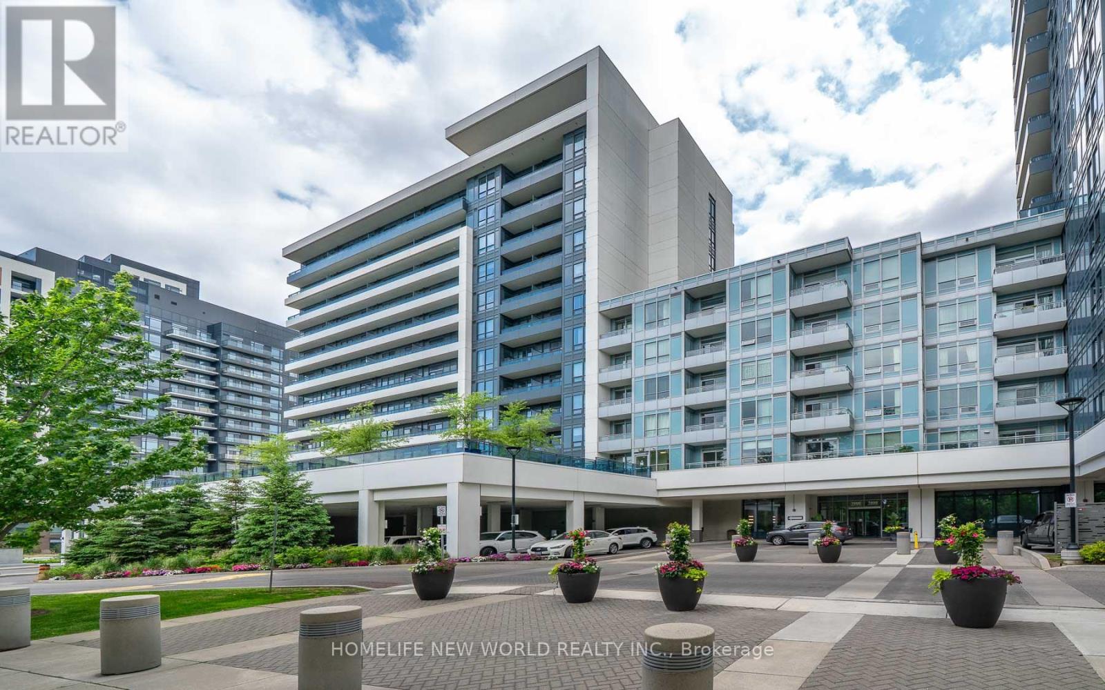 318 - 7900 BATHURST STREET, Vaughan, Ontario