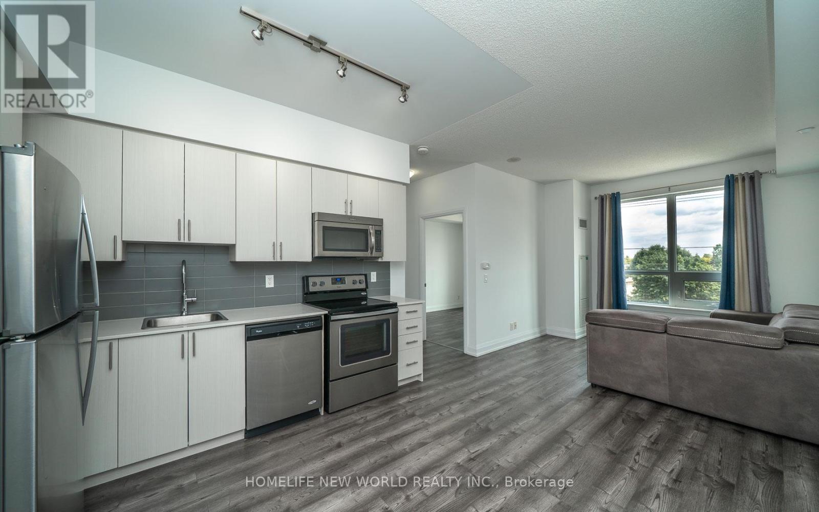 318 - 7900 Bathurst Street, Vaughan, Ontario  L4J 0J9 - Photo 5 - N12211519
