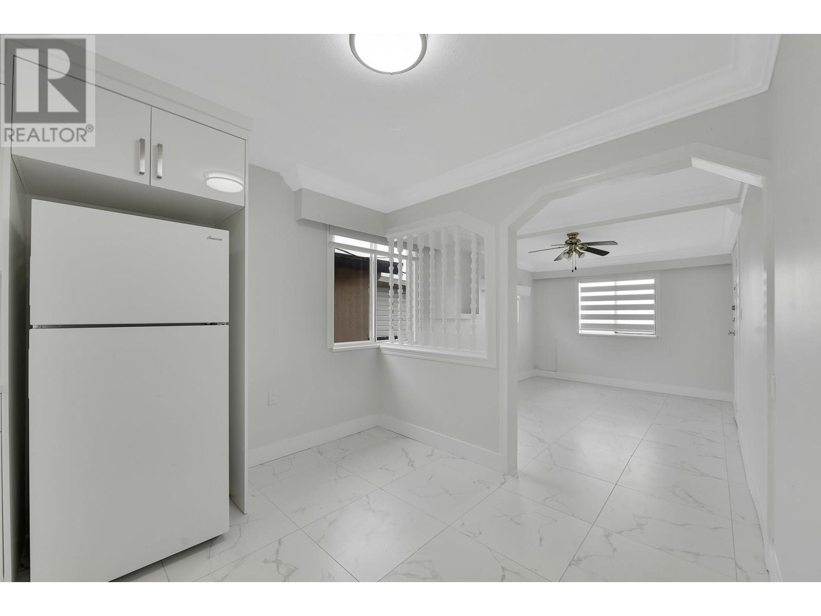 Listing Picture 15 of 36 : 1210 63 AVENUE, Vancouver / 溫哥華 - 魯藝地產 Yvonne Lu Group - MLS Medallion Club Member