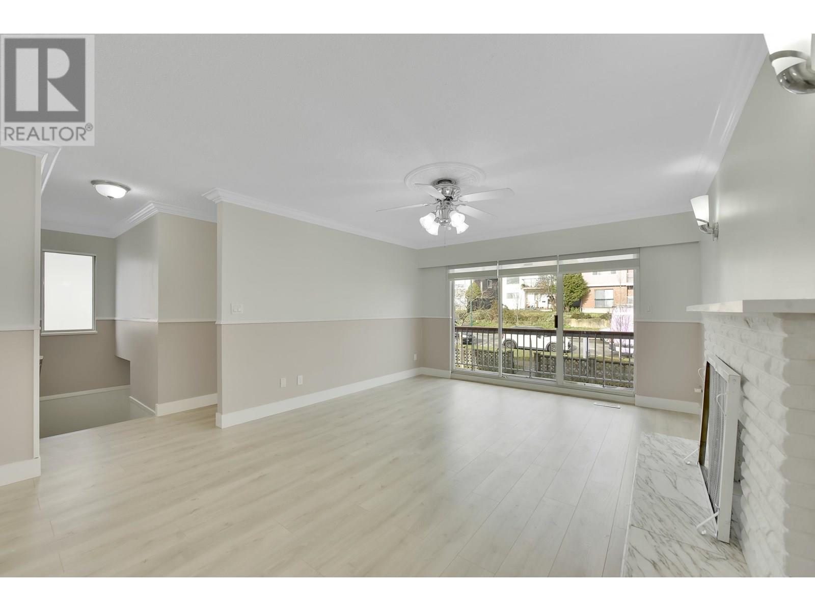 Listing Picture 6 of 36 : 1210 63 AVENUE, Vancouver / 溫哥華 - 魯藝地產 Yvonne Lu Group - MLS Medallion Club Member