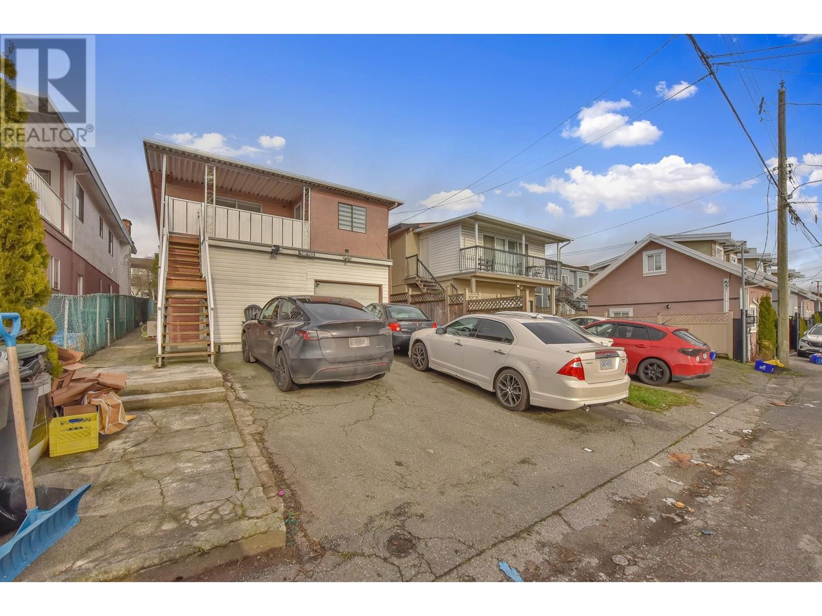 Listing Picture 30 of 36 : 1210 63 AVENUE, Vancouver / 溫哥華 - 魯藝地產 Yvonne Lu Group - MLS Medallion Club Member