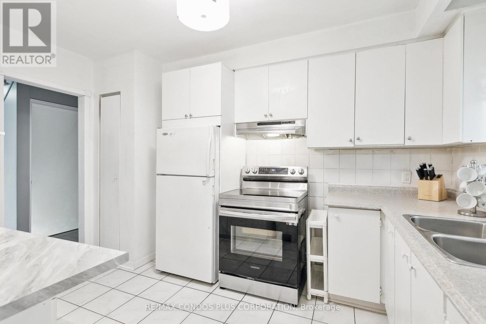 47 - 39 Lexington Avenue, Toronto (West Humber-Clairville), Ontario  M9V 2G4 - Photo 15 - W12211513