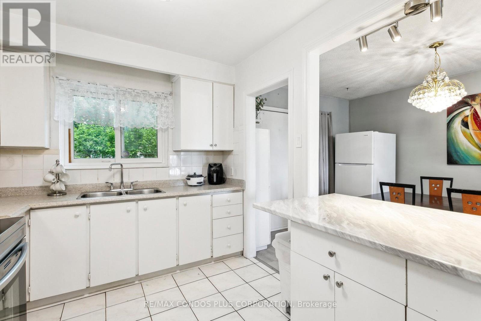 47 - 39 Lexington Avenue, Toronto (West Humber-Clairville), Ontario  M9V 2G4 - Photo 19 - W12211513