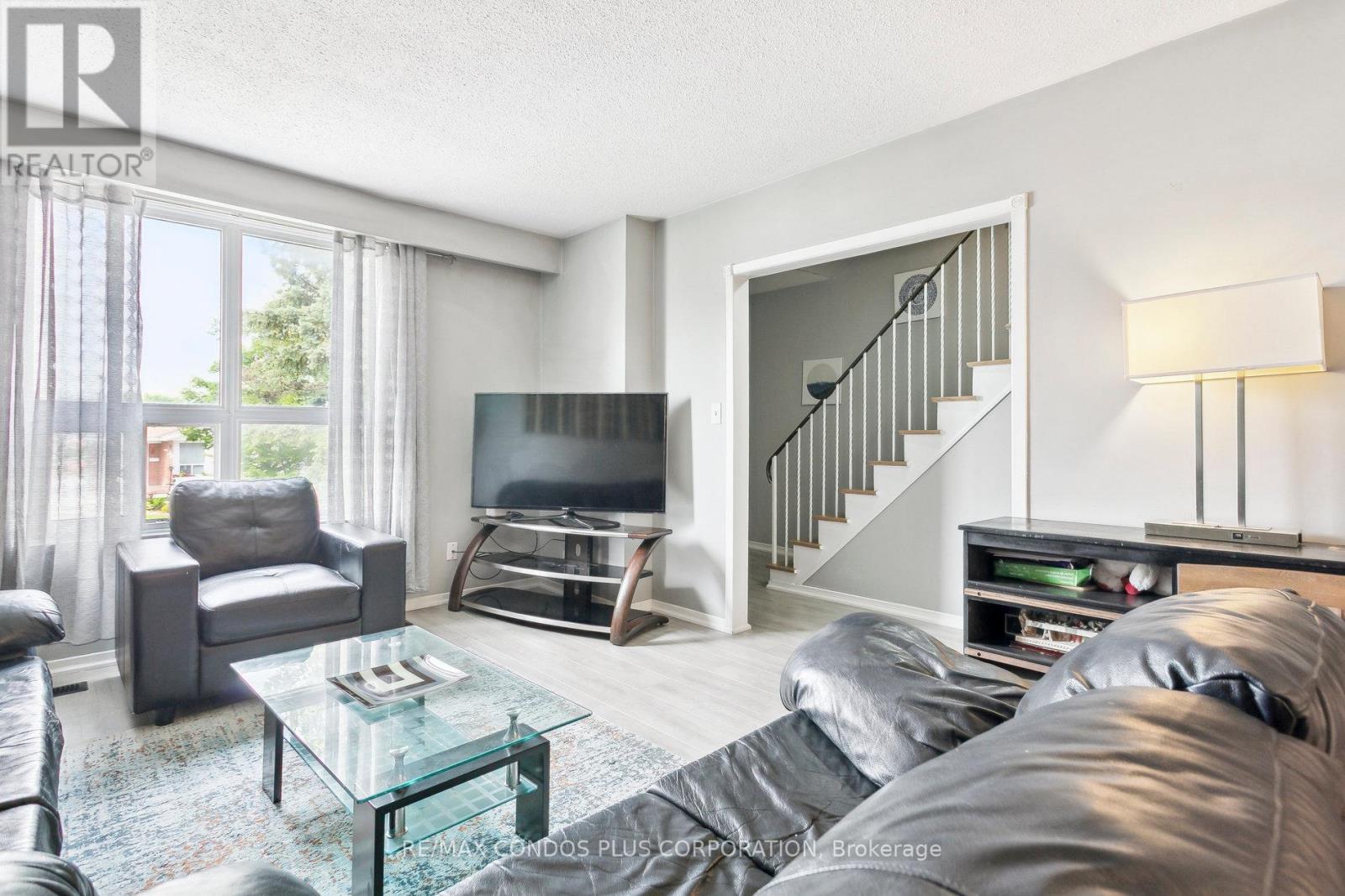 47 - 39 Lexington Avenue, Toronto (West Humber-Clairville), Ontario  M9V 2G4 - Photo 8 - W12211513