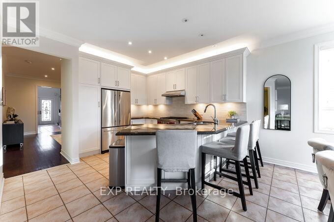 2409 West Ham Road, Oakville (Wt West Oak Trails), Ontario  L6M 4P2 - Photo 11 - W12211517