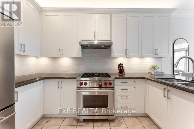 2409 West Ham Road, Oakville (Wt West Oak Trails), Ontario  L6M 4P2 - Photo 12 - W12211517