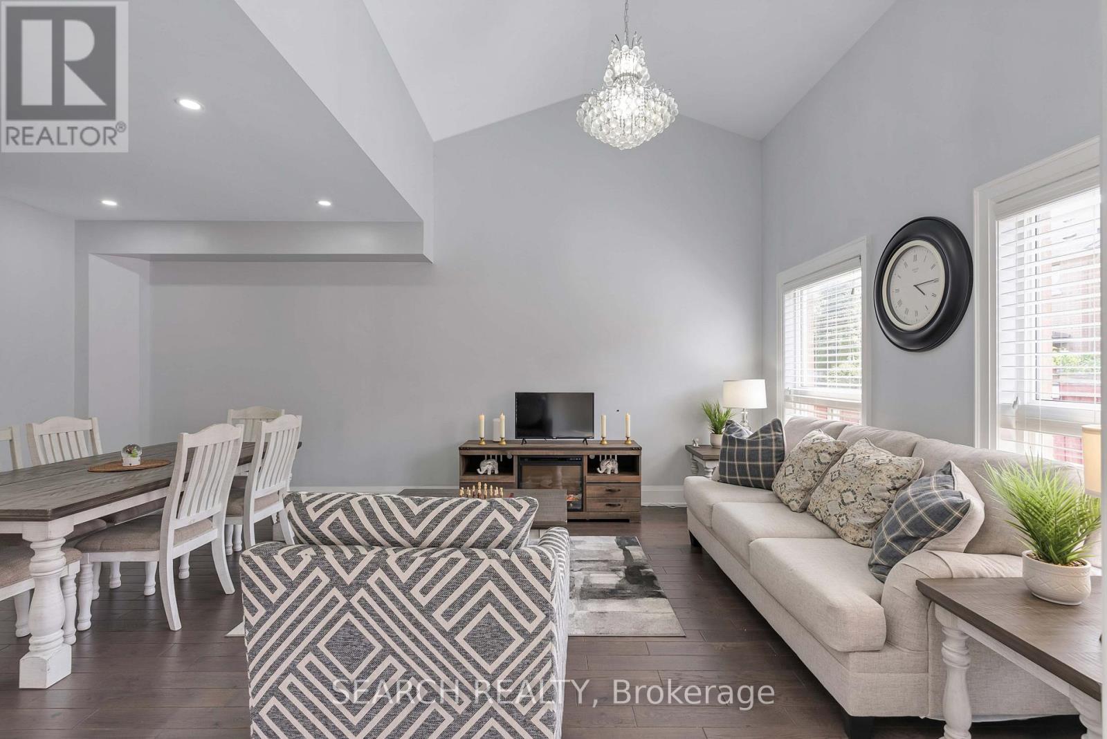 93 Iron Block Drive, Brampton, Ontario  L7A 0J1 - Photo 12 - W12211523
