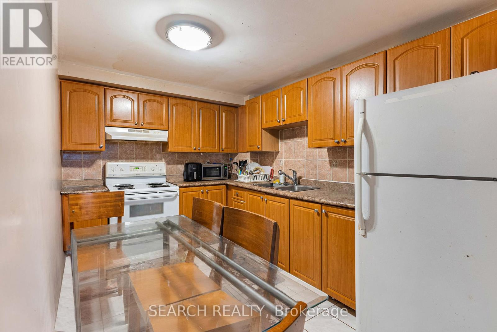 93 Iron Block Drive, Brampton, Ontario  L7A 0J1 - Photo 31 - W12211523