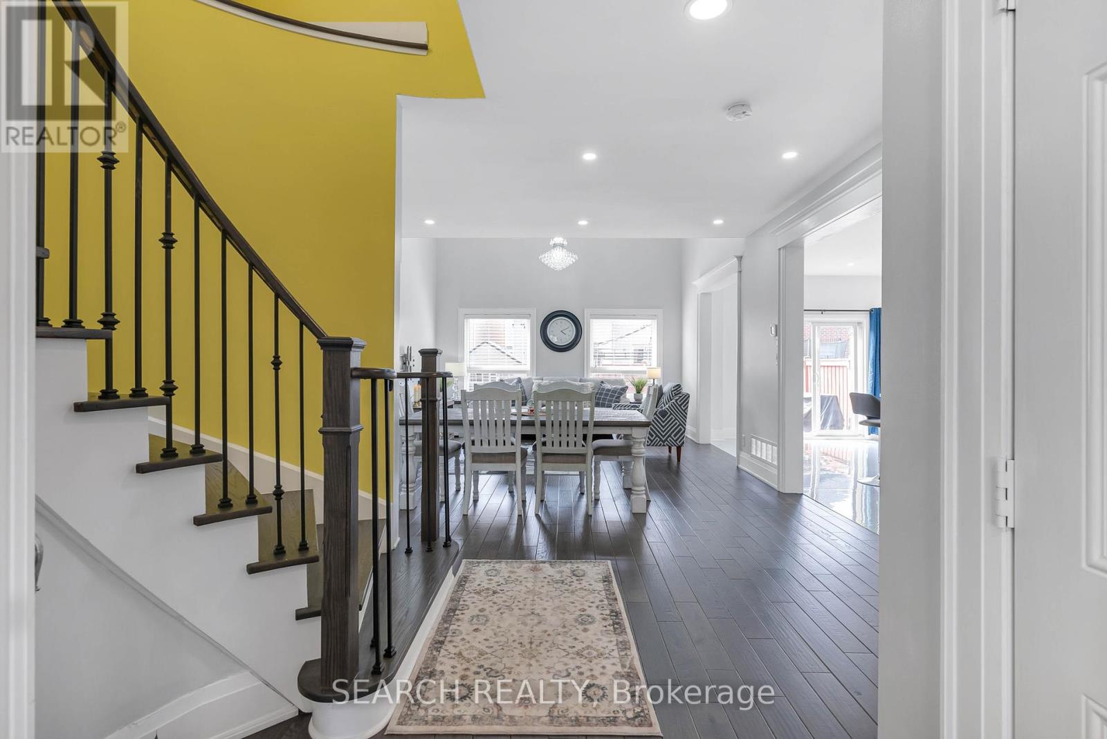93 Iron Block Drive, Brampton, Ontario  L7A 0J1 - Photo 5 - W12211523