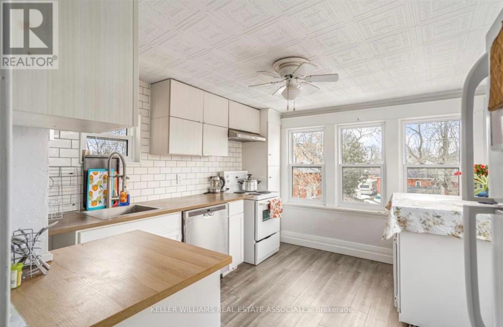 3 - 212 SHERIDAN STREET, Brant, Ontario