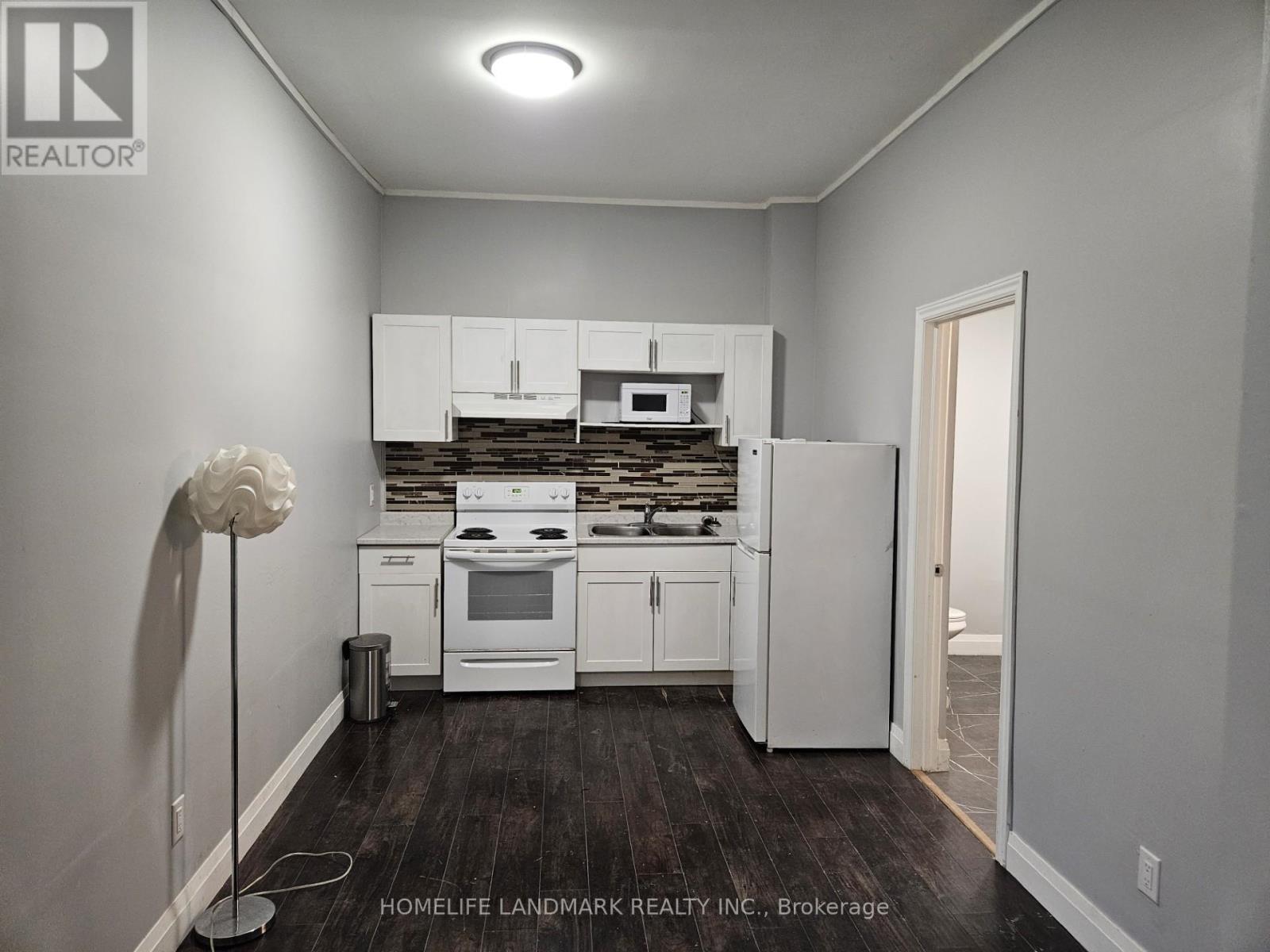 3b Albany - 451 Simcoe Street S, Oshawa, Ontario  L1H 4J7 - Photo 5 - E12199169
