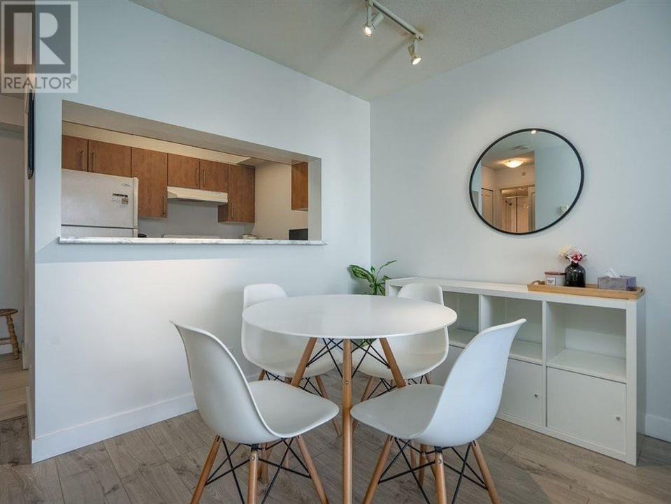 2301 5380 OBEN STREET, Vancouver real estate listing R2993947 for sale