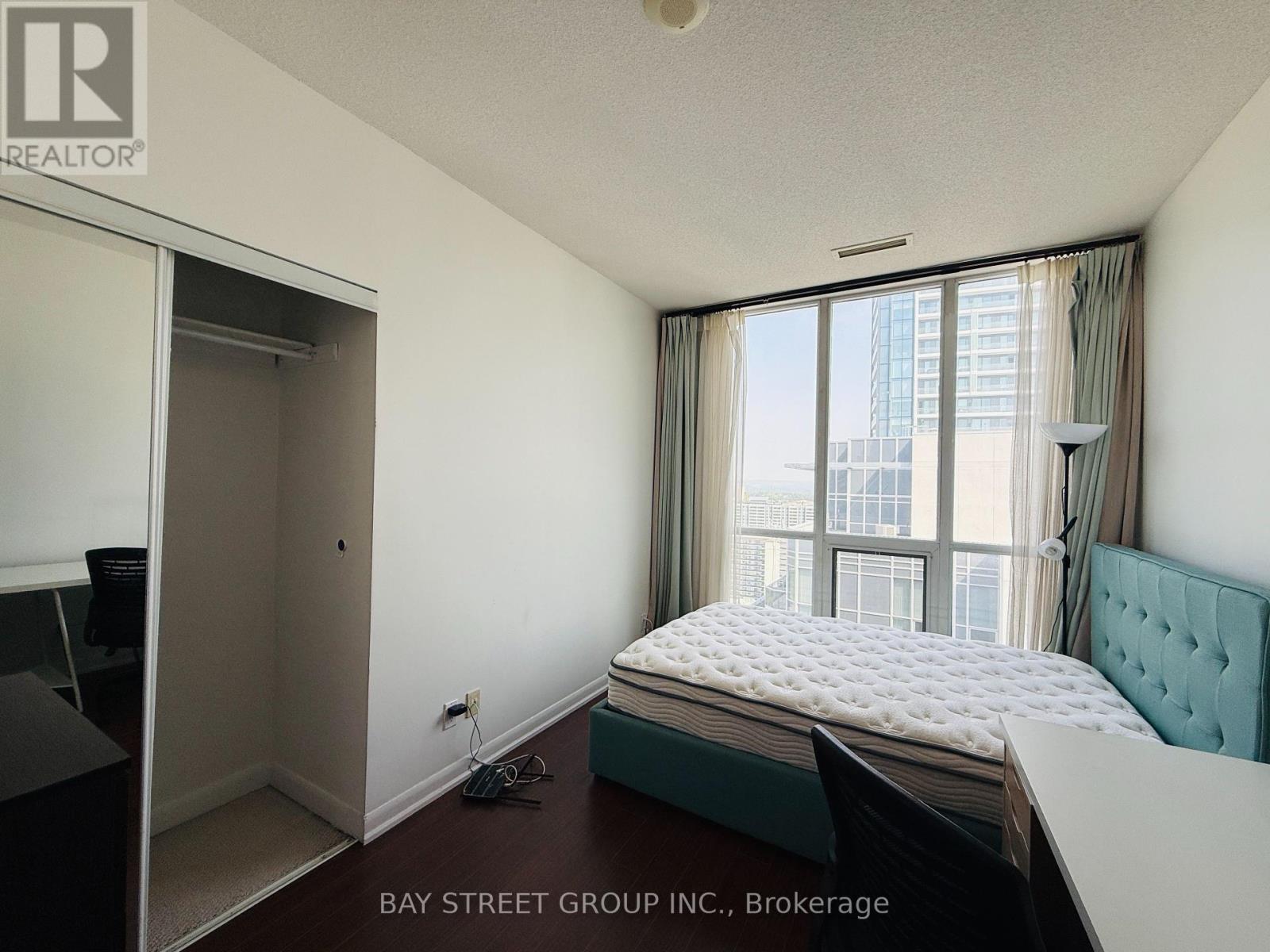 Ph102 Bedroom 2 - 5791 Yonge Street, Toronto (Newtonbrook East), Ontario  M2M 3T9 - Photo 5 - C12211542