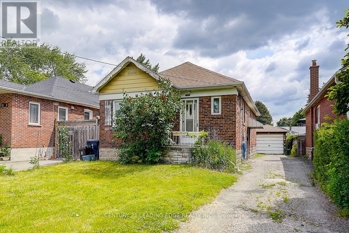 1173 Islington Avenue E, Toronto, Ontario  M8Z 4S8 - Photo 2 - W12207931