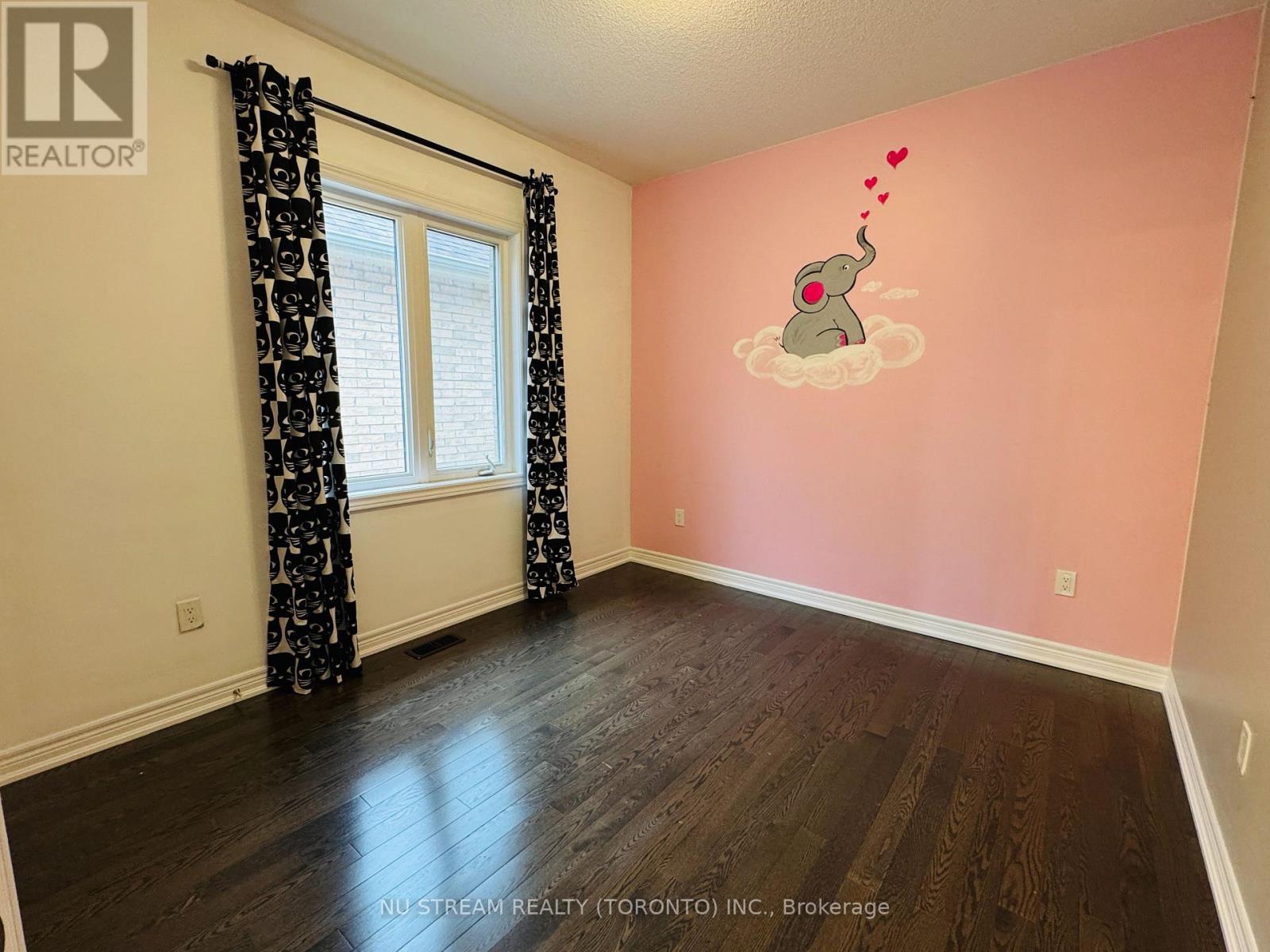 194 Paradelle Drive, Richmond Hill (Oak Ridges Lake Wilcox), Ontario  L4E 0E4 - Photo 25 - N12211552