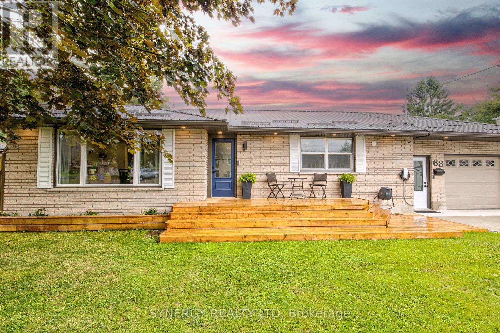 63 Earle Street, Tillsonburg, Ontario  N4G 2M5 - Photo 38 - X12211568