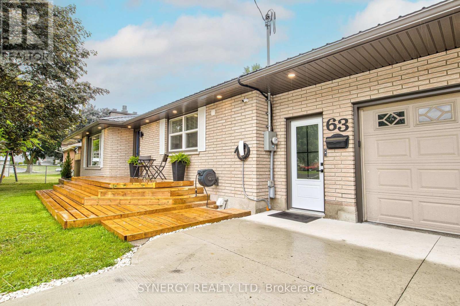 63 Earle Street, Tillsonburg, Ontario  N4G 2M5 - Photo 39 - X12211568