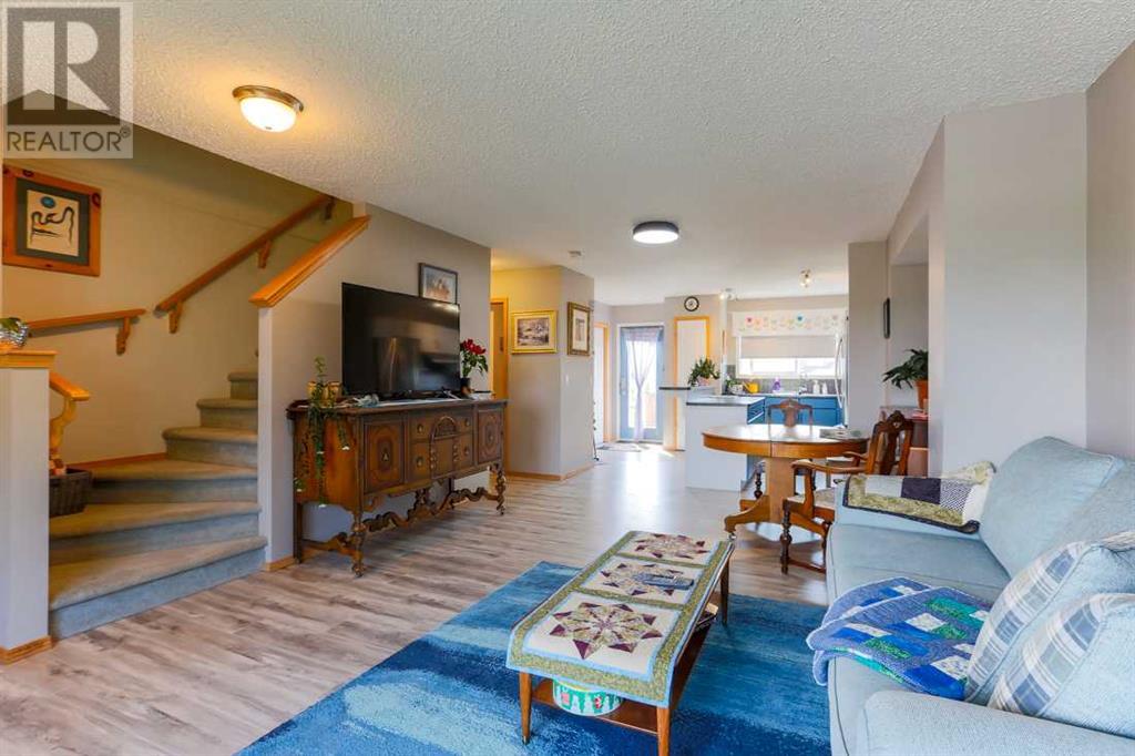 Property at 246 Cramond Court SE image 4