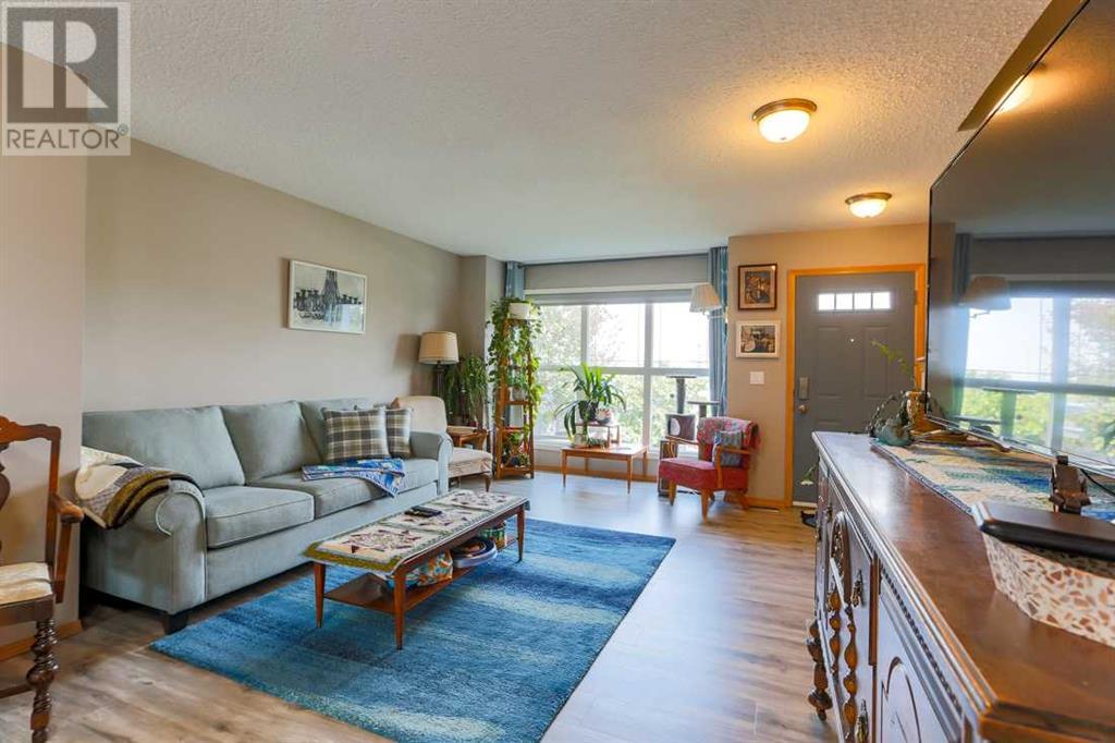 Property at 246 Cramond Court SE image 5