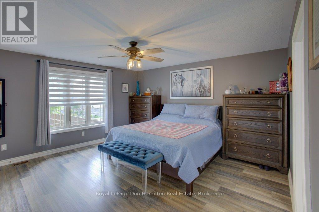 160 Armstrong Street W, North Perth, Ontario  N4W 3V8 - Photo 10 - X12211566