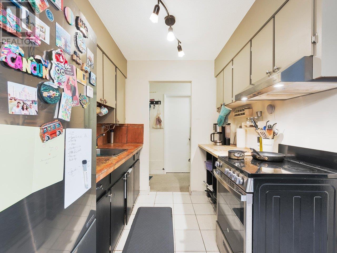 202 2040 Cornwall Avenue, Vancouver, British Columbia  V6J 1E1 - Photo 11 - R2962852
