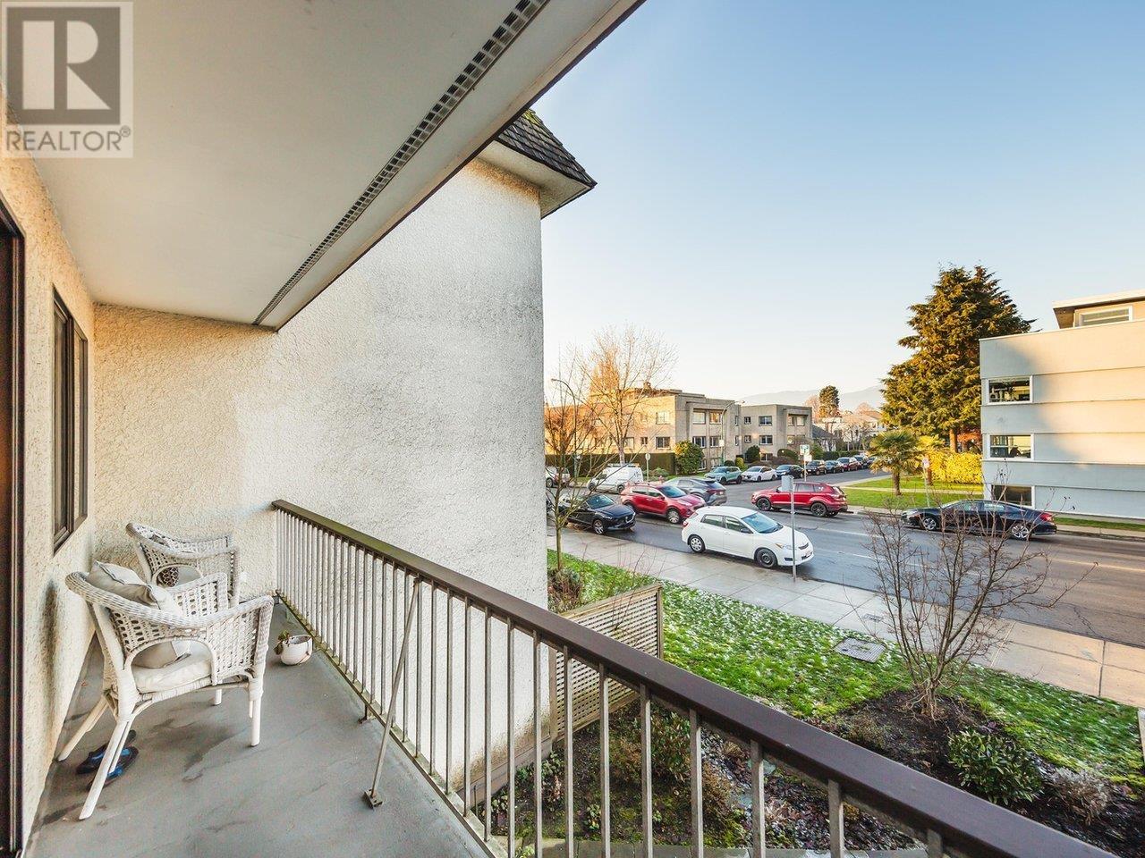 202 2040 Cornwall Avenue, Vancouver, British Columbia  V6J 1E1 - Photo 7 - R2962852
