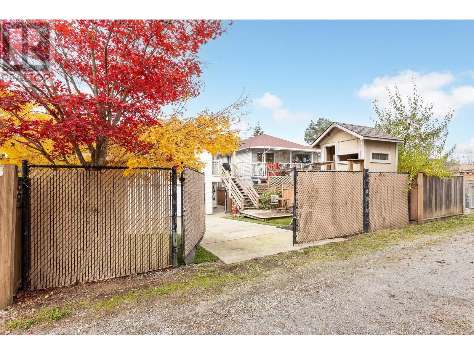 2230 Hawthorne Avenue, Port Coquitlam, British Columbia  V3C 1W6 - Photo 34 - R3003510