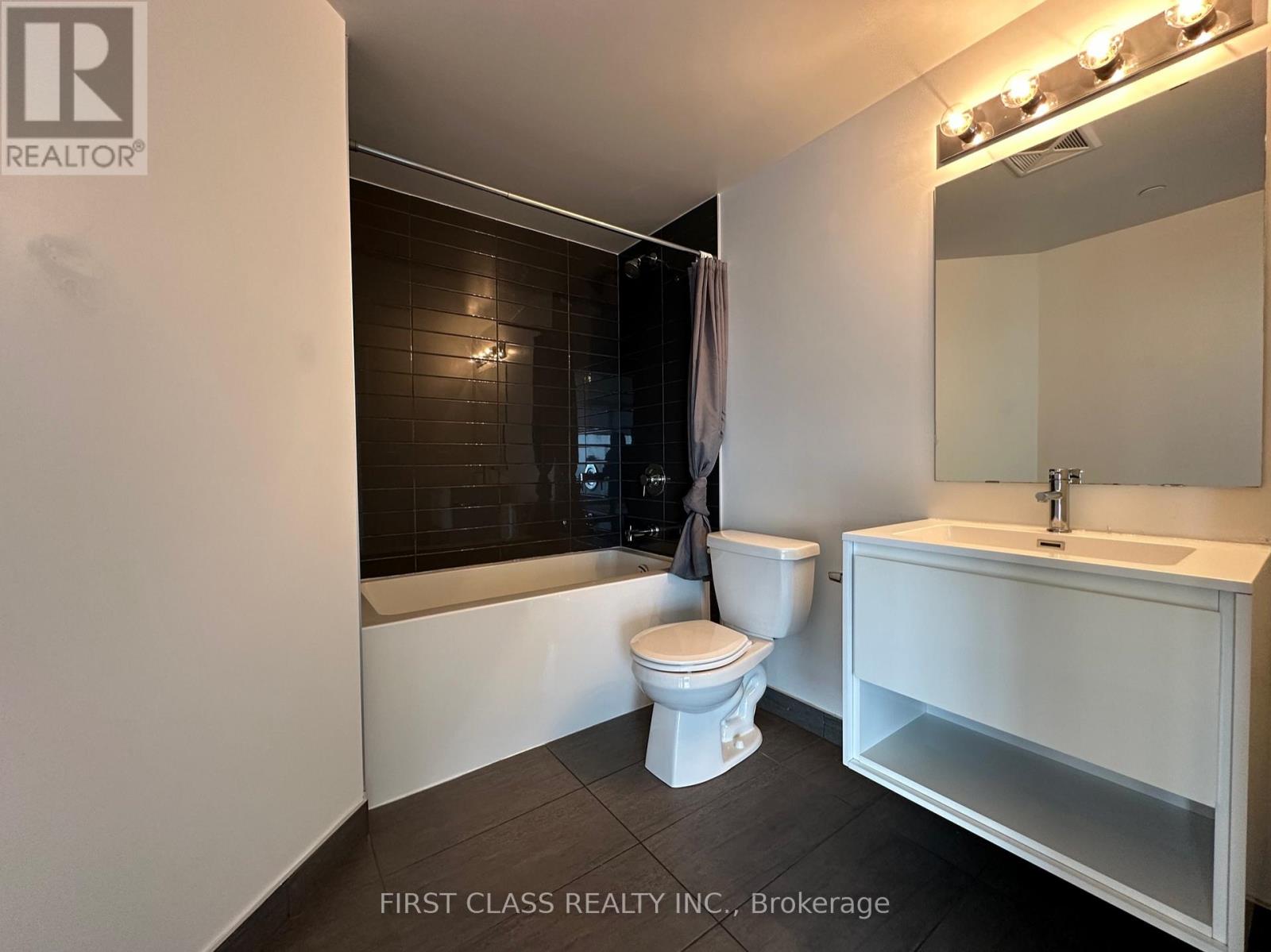 3207 - 159 Wellesley Street E, Toronto, Ontario  M4H 0H5 - Photo 12 - C12211563