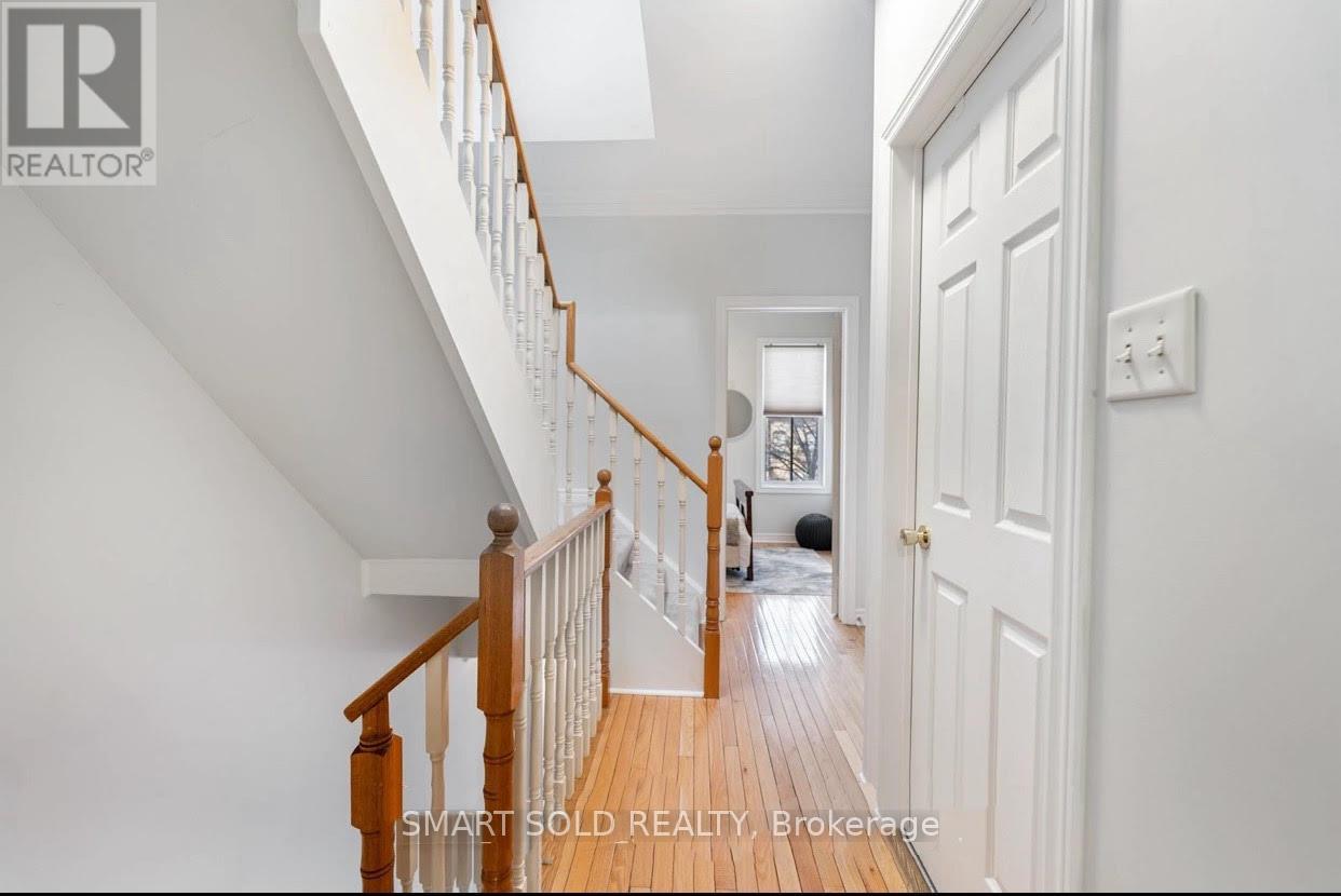 605 Adelaide Street, Toronto, Ontario  M6J 1A8 - Photo 13 - C12211565
