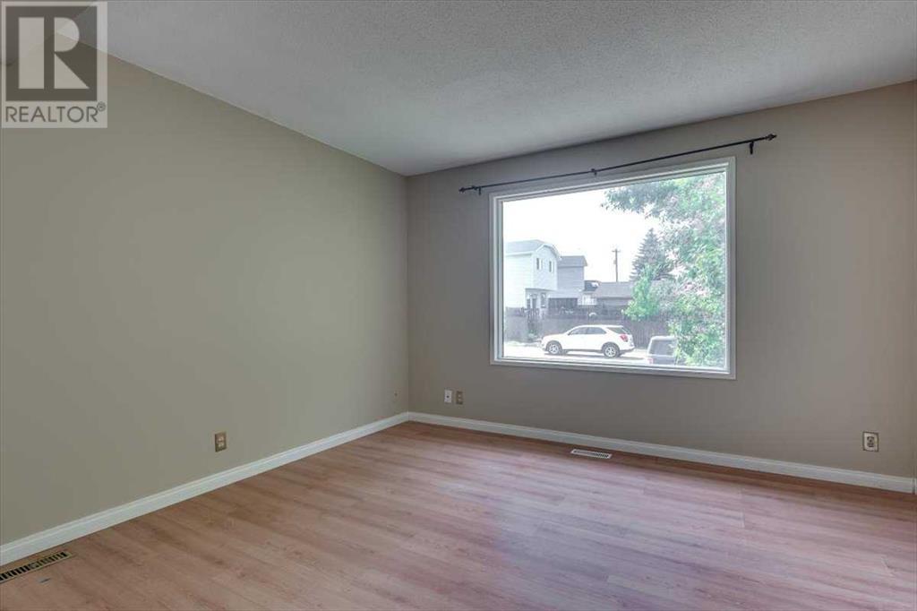43 Good Crescent, Red Deer, Alberta  T4P 3N6 - Photo 6 - A2229380